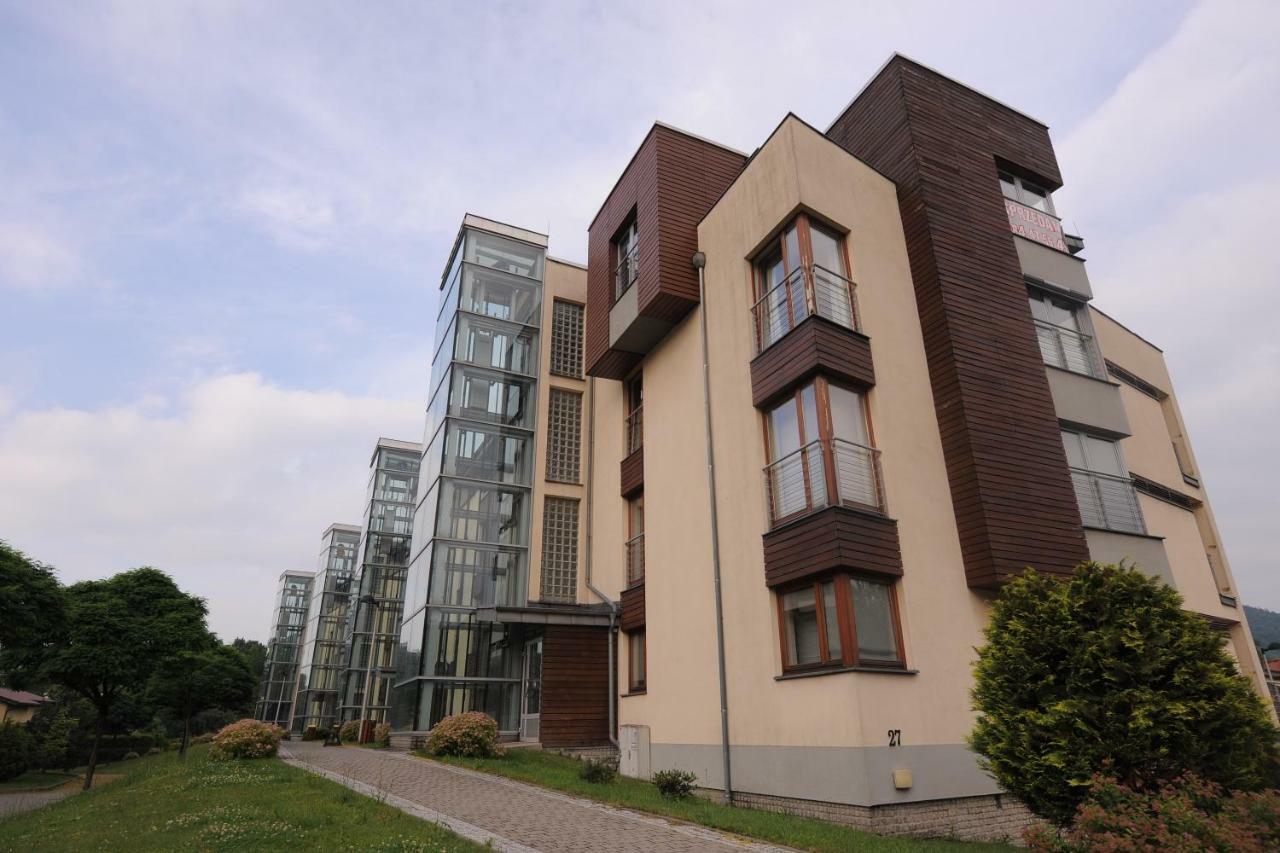 Apartament Zeta Lux ウストロン エクステリア 写真