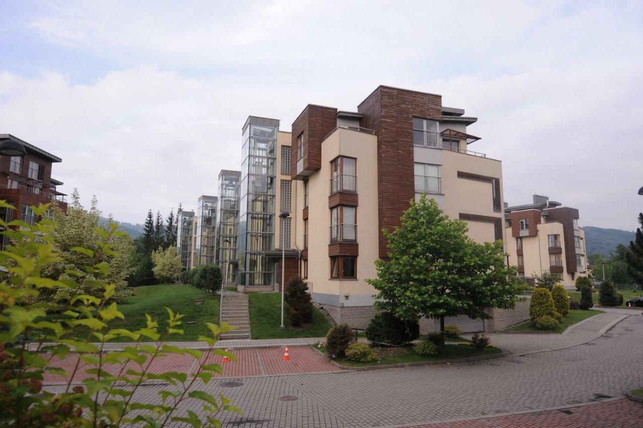 Apartament Zeta Lux ウストロン エクステリア 写真