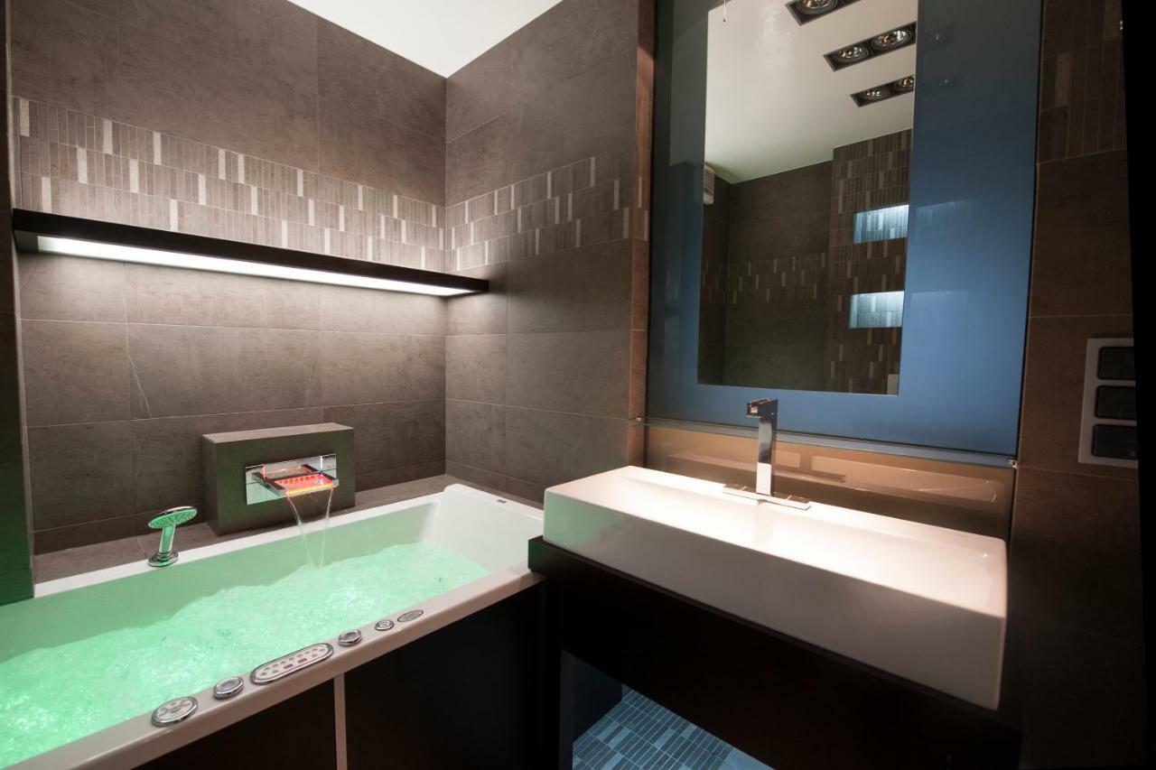 Apartament Zeta Lux ウストロン エクステリア 写真