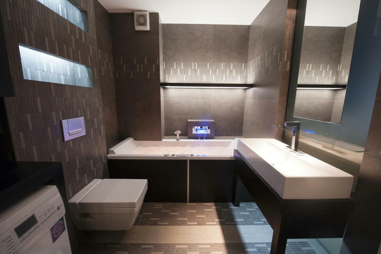 Apartament Zeta Lux ウストロン エクステリア 写真